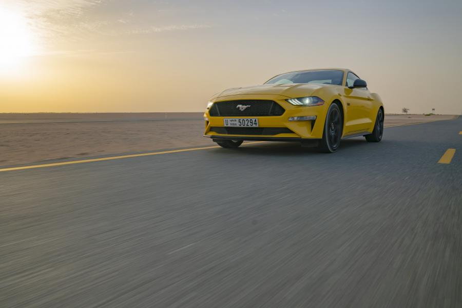  Ford Mustang GT Fastback 2018 года  (UAE) (фото 5 из 40)